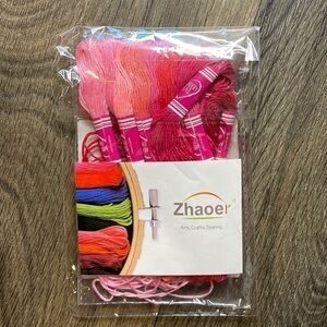 7 Red Pink Skeins Embroidery Floss & Pieces Bobbins